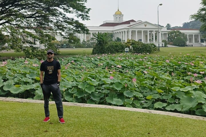 Jakarta Bogor Botanical Garden, Waterfall and Rice terrace, Lunch - Image 6