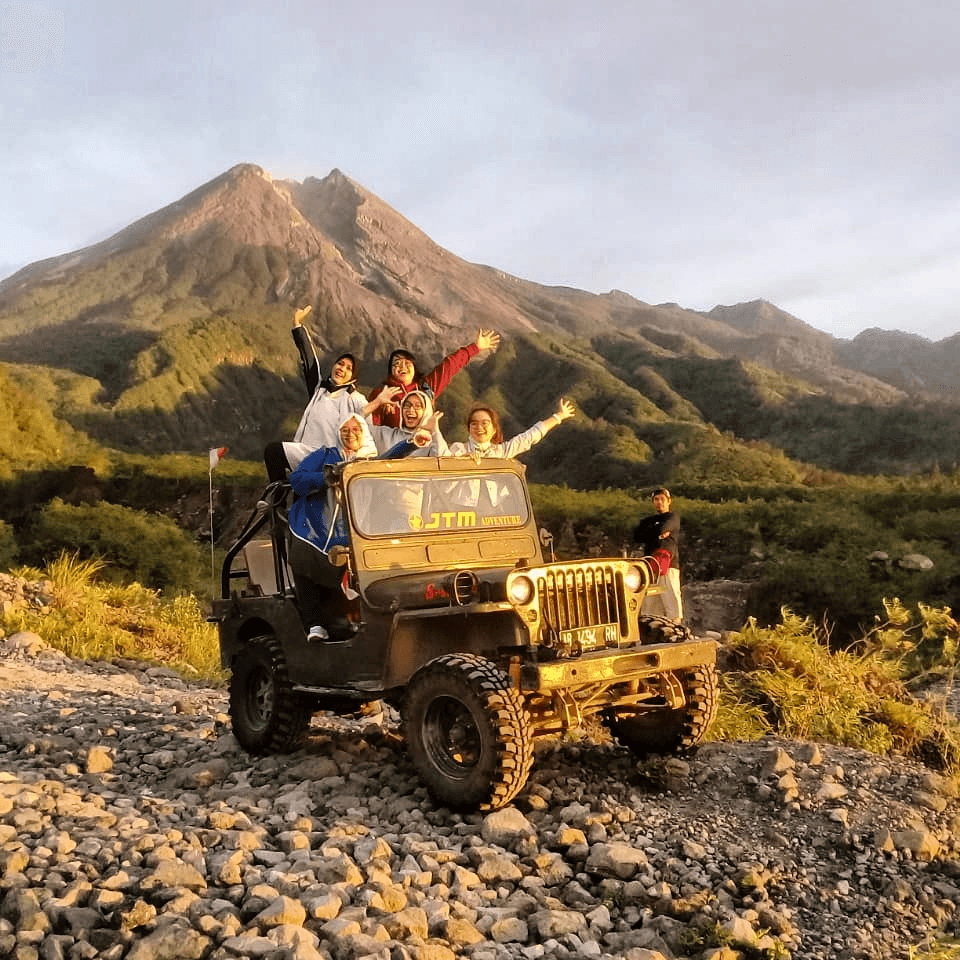 Yogyakarta Heritage & Merapi Adventure – 2 Days