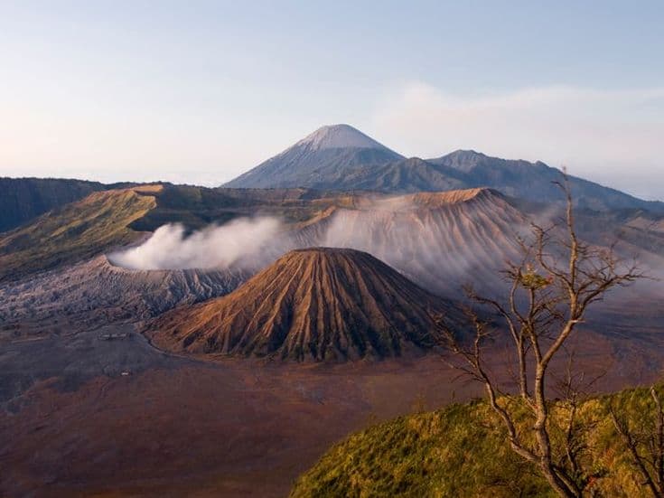 Bromo Sunrise Private Tour from Malang – Mount Bromo Jeep Experience - Main image