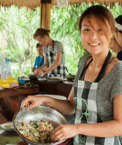 Private Bali Cooking Class with Private Guide and Shuttle in Ubud - Main image