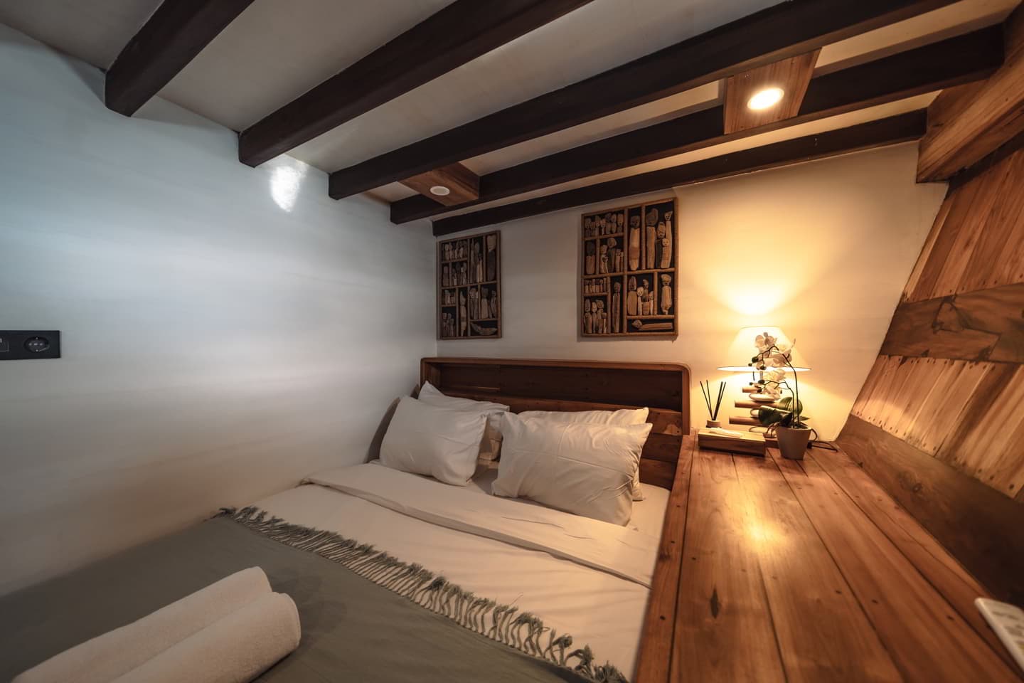 Komodo Islands Sailing Experience (3D2N) – Banda Neira & Savu Cabin - Main image