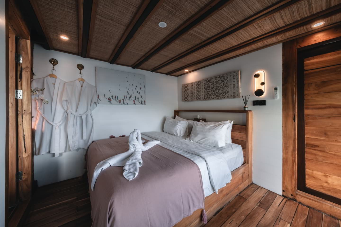 Komodo Islands Sailing Experience (3D2N) – Weh & Mentawai Cabin - Image 3