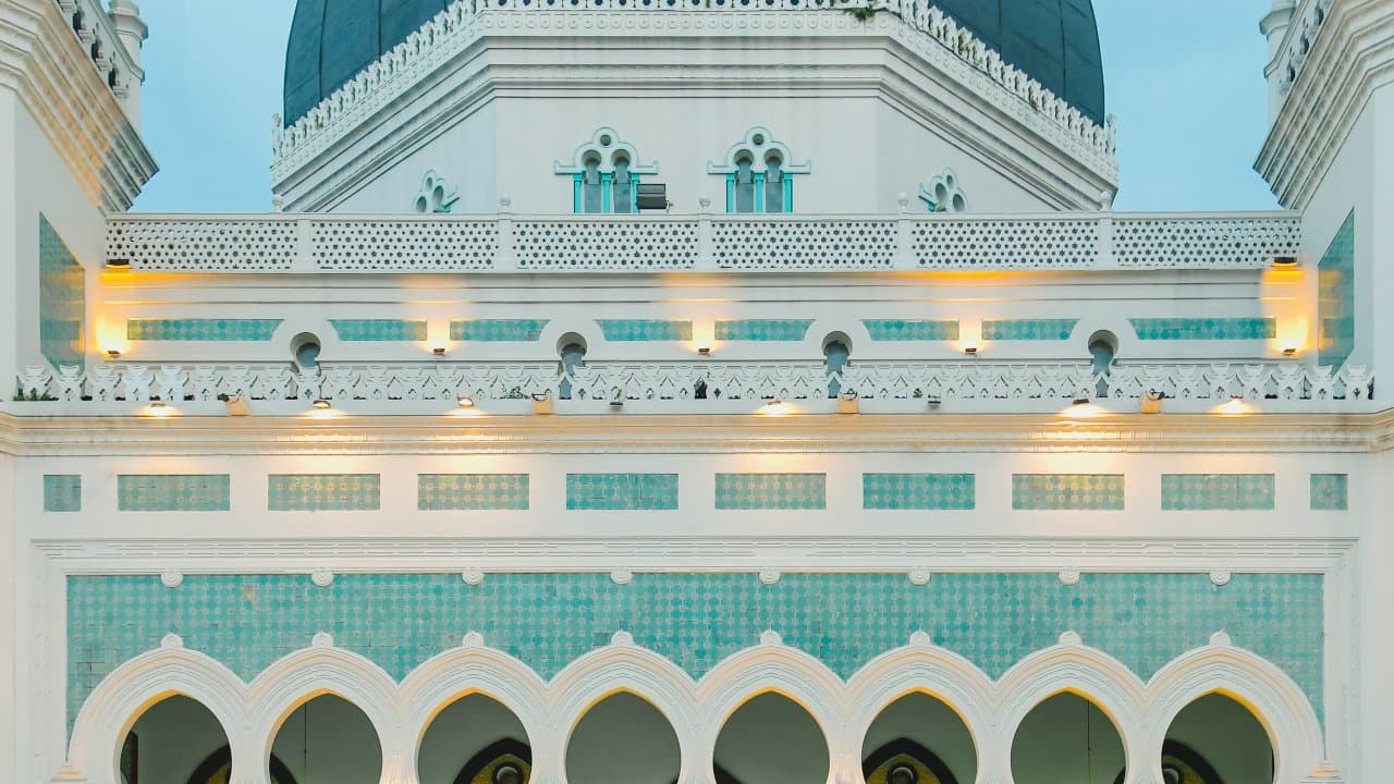 Medan: Cultural Heritage & Historic Landmarks Tour - Image 4