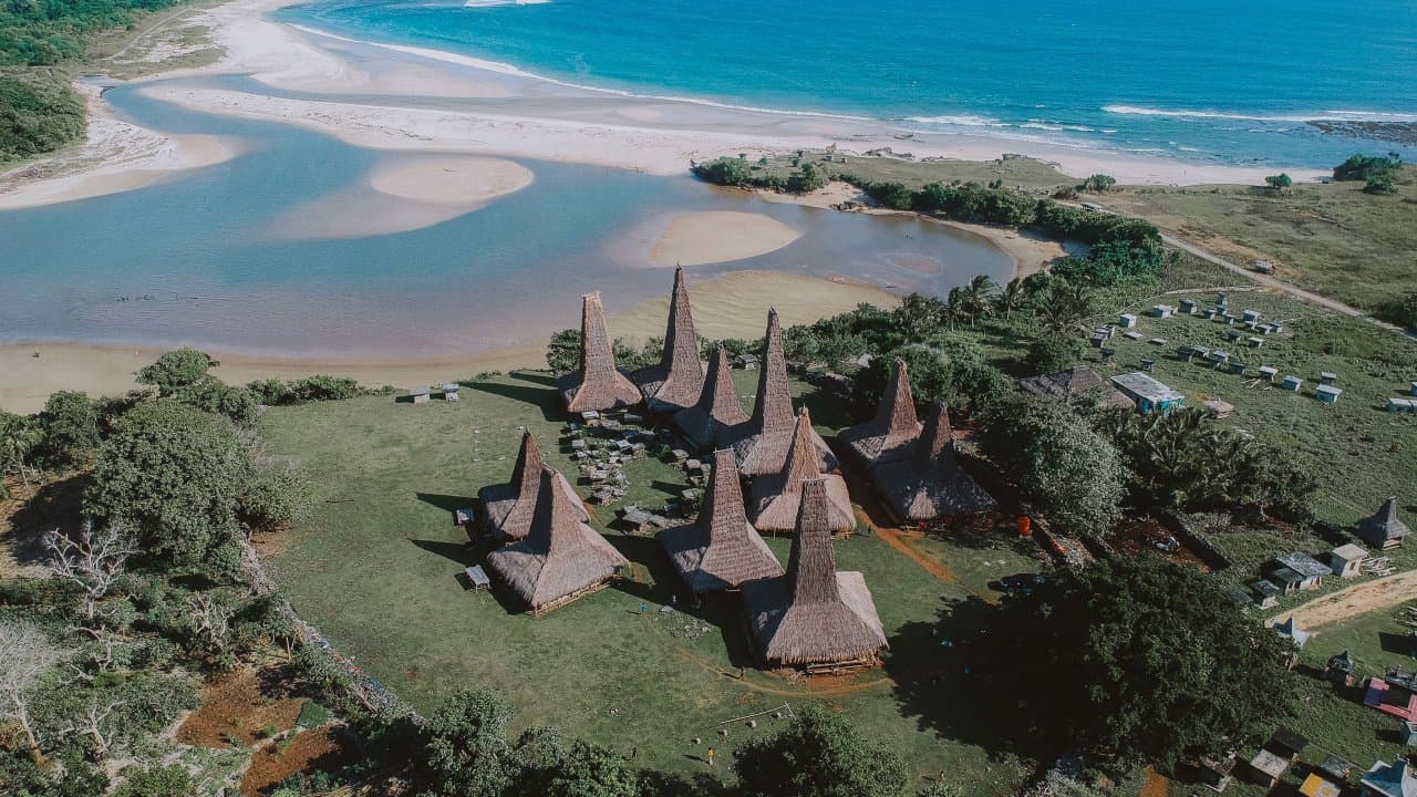 3D2N Discover Southwest Sumba: Culture, Coastlines & Highlands - Main image