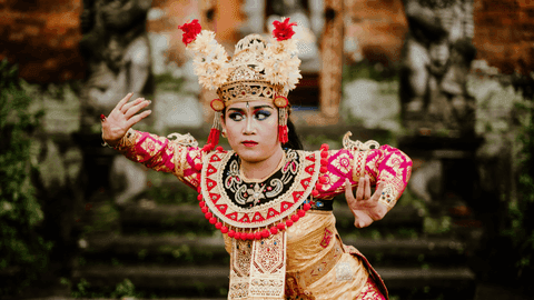 Ubud at Dusk: Petulu Herons & Legong Dance Experience - Main image