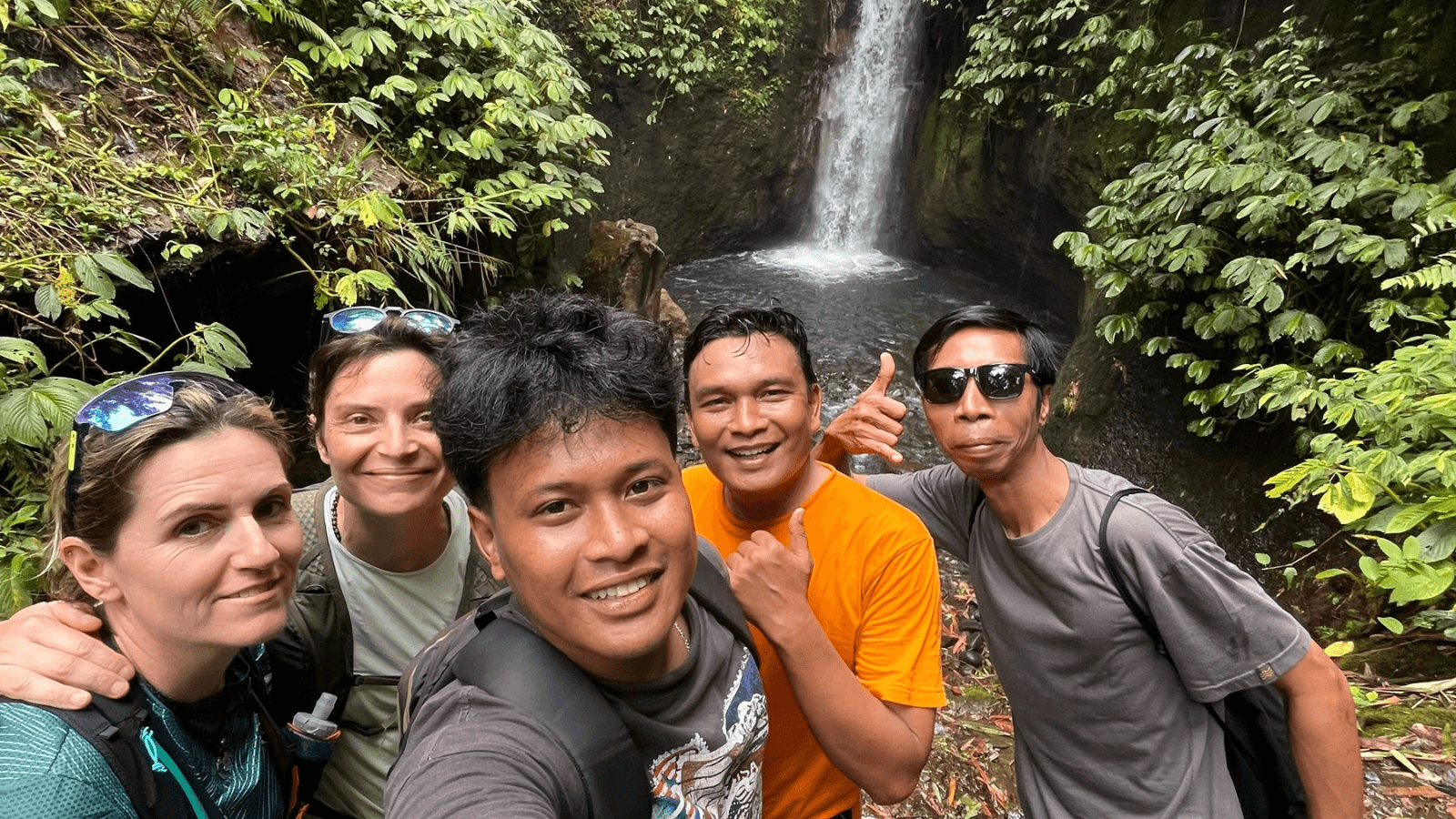Tetebatu Private Trek: Rice Fields, Hidden Waterfall & Monkey Forest - Image 17