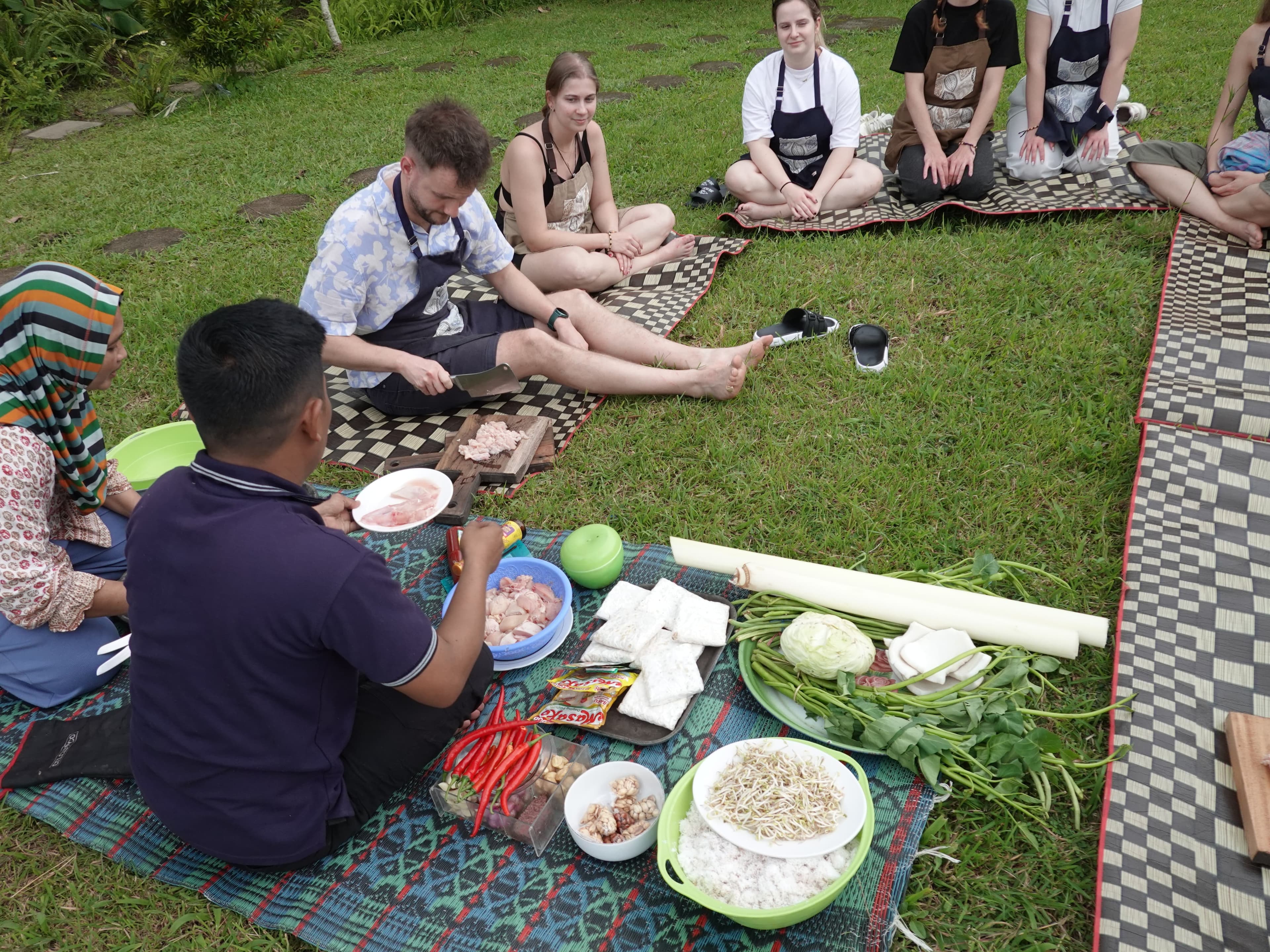 Tetebatu Private Cooking Class & Local Market Tour - Image 7