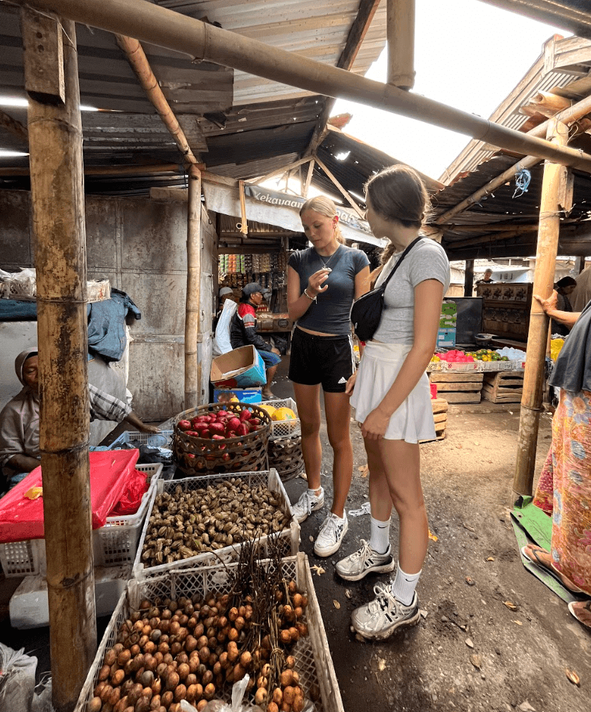 Tetebatu Private Cooking Class & Local Market Tour - Image 9