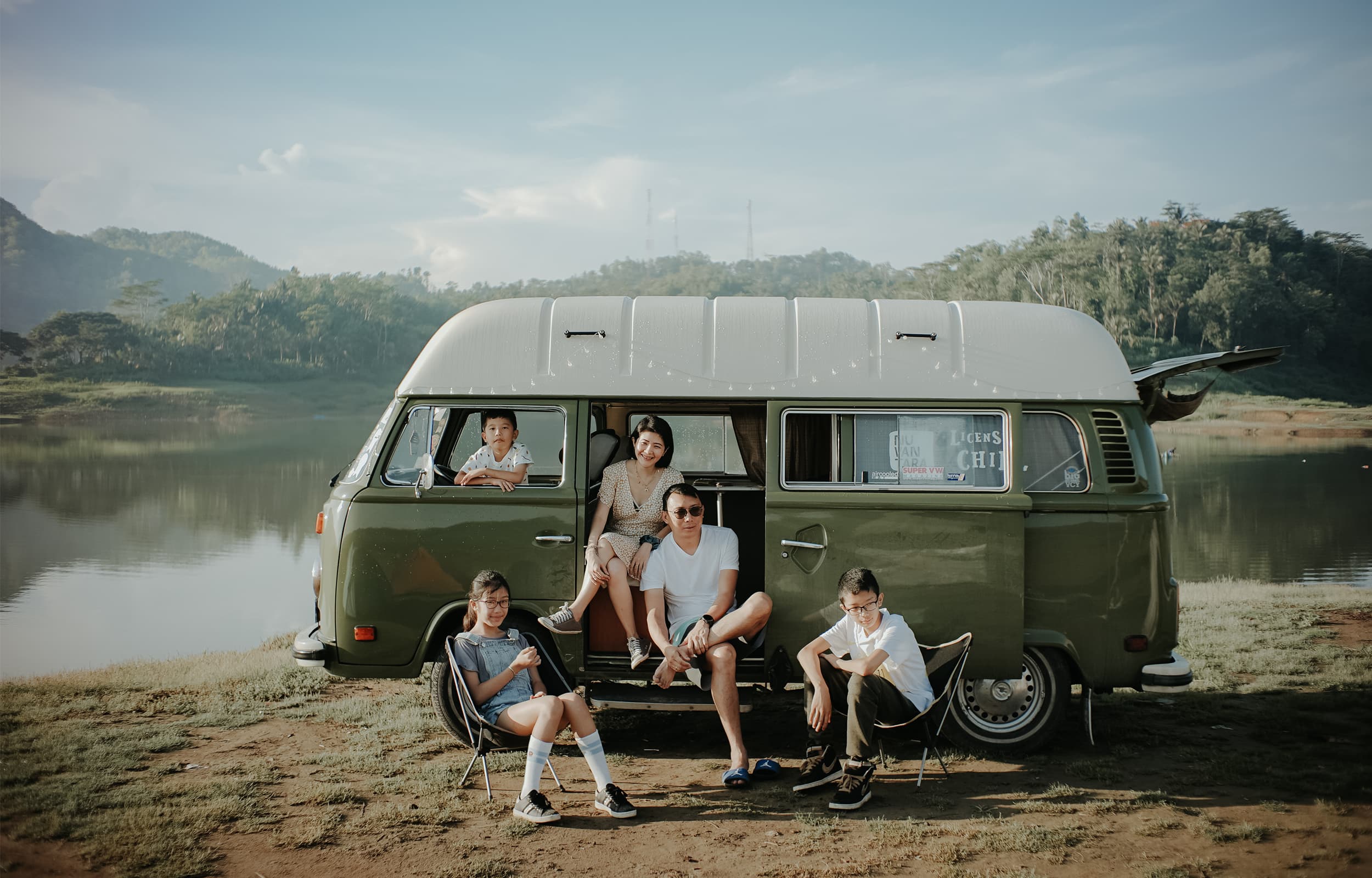 Chillin by the lake - Image 3